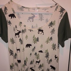 Lularoe Christmas Classic Tee